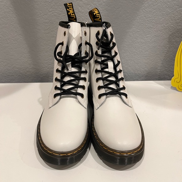 Dr. Martens Zavala 8-Eyelet Combat Boot - Picture 2 of 5